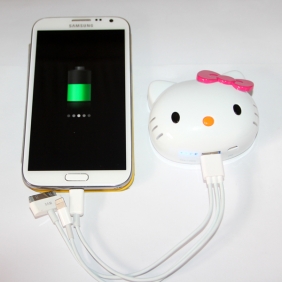 Wholesale 2014 fashion hello kitty portable power bank cute power bank with high capacity 8000mah